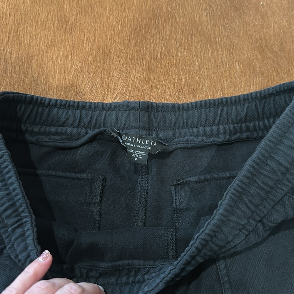 Size 6 - Picture 2 of 4